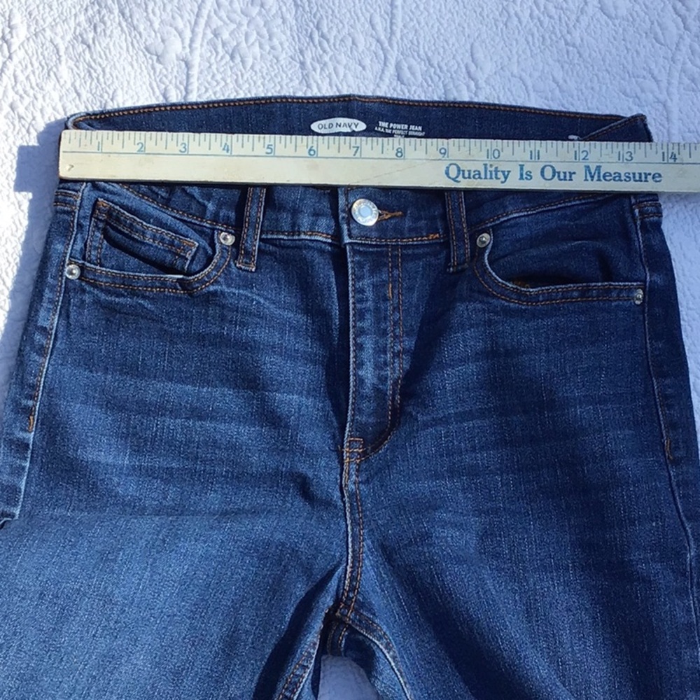 Bundle of Two Old Navy The Power Ankle Jeans Size 6 - Picture 14 of 16